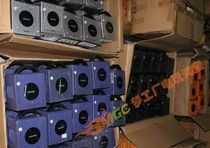 Nintendo original NGC game console NGC host shell seriously damaged package out of the image when the motherboard is sold