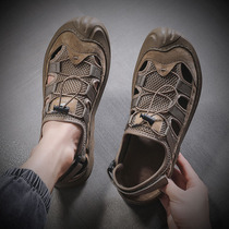 Summer mens shoes breathable 2021 New Baotou leather deodorant sports casual soft bottom middle-aged outdoor mens sandals