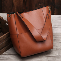 Gusson Slave Wide Shoulder Strap Genuine Leather Bucket Bag Woman Large Capacity Cow Leather Multi-Pocket Single Shoulder Bag Retro Handbag
