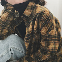Ginger yellow plaid shirt womens 2021 new loose retro design sense niche light cooked foreign style spring shirt tide