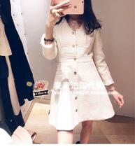 (McFadage) MAJE 19 autumn winter white coarse flowers with single row of buttons 70% sleeves dress E19RYZER