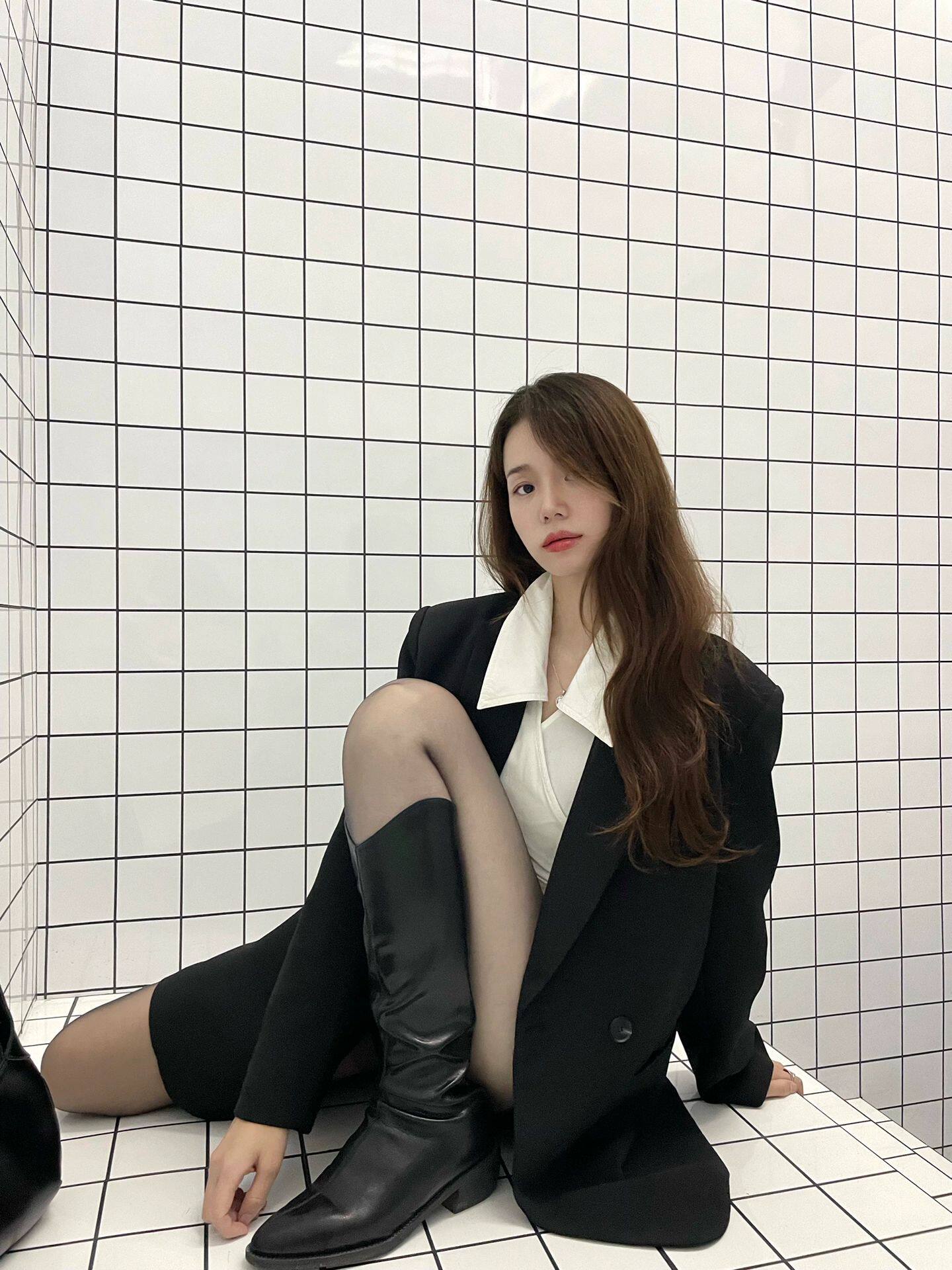 小野和子冬季黑丝光腿神器 加绒双层设计保暖不臃肿 替换装方便实用