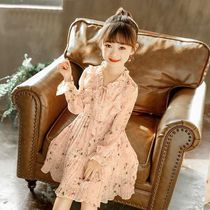 Girls long sleeve small floral dress fresh spring dress childrens wooden ear collar dress