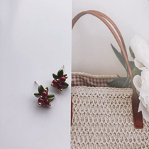 Teenage Girl Garden Series Vintage Cranberries 925 Pure Silver Ear Needles Retro Art Super Fairy Temperament Ear Clip