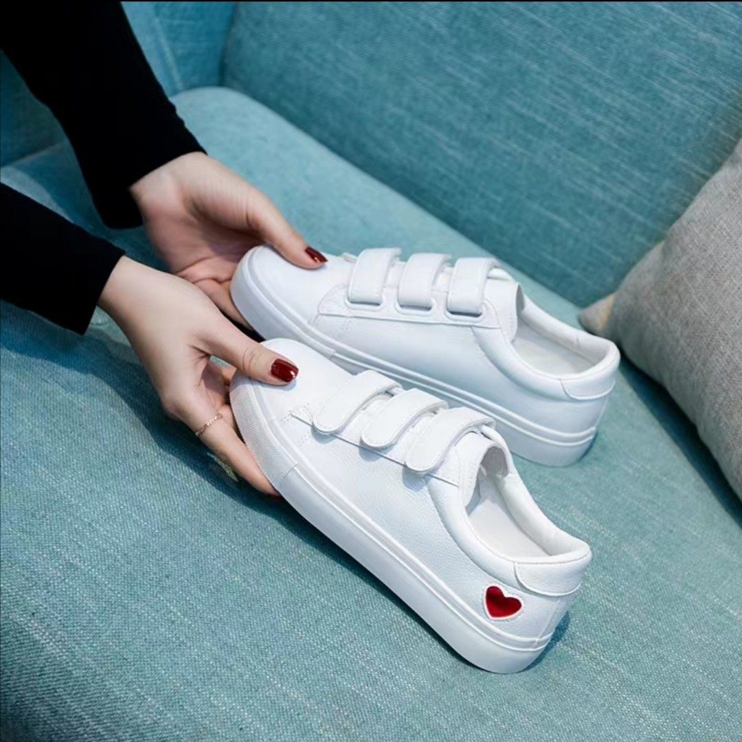 Customized new spring and autumn leather women's shoes, long and short legs, high and low feet, single height increase, invisible supplementary height correction casual shoes