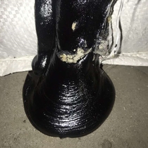 Heating-free asphalt waterproof grease building roof surface cracking and patching glue Road caulking Wood metal anti-corrosion rust paint