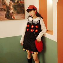 Huang Niuniu classmates original homemade cute doll collar long tassel lace plate buckle dark flower wild cotton shirt