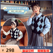Girl Han Edition Long Sleeve Suit 2022 Spring Autumn Style Foreign Air Knit Undershirt Horse Chia 100 Plexe JK Dress Three Sets Tide