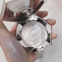 Li Jiaqi recommends high-gloss repair plate glitter nose shadow brighten three-dimensional high-gloss mashed potatoes