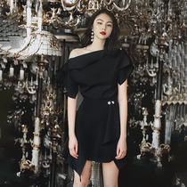 Thai fashion celebrities high-end temperament inclined shoulder top irregular skirt two-piece set Hepburn style black suit women