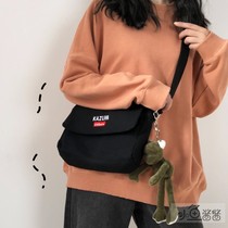  Small bag womens new trend messenger all-match one shoulder ins Hong Kong style student Korean version of Harajuku ulzzang canvas bag