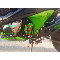 Suitable for Kawasaki Z800 ZR800 13-21 years before the modification of the chain gear decorative cover gear protective shell new