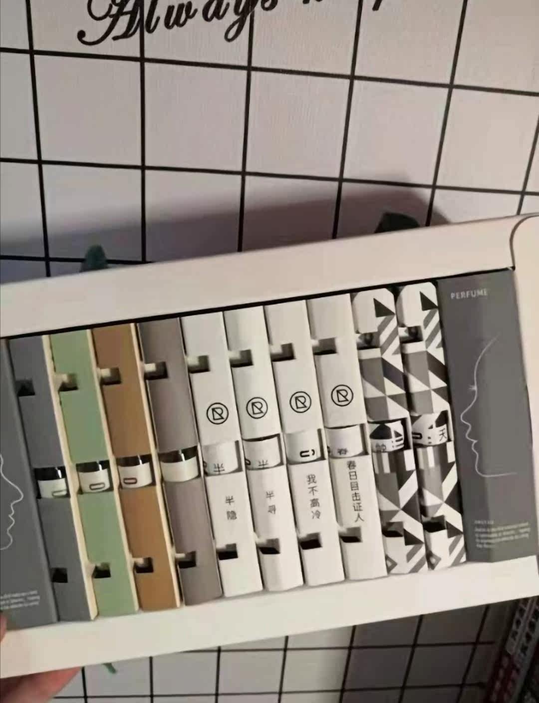 hdr10和hdr400香水功能怎样？详细曝光质量如何？