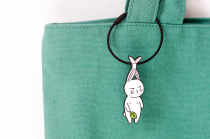 Eight Mess Club Alloy Car Ouch Keychain Schoolbag Pendant Cute New Products Creative Art hipster Men and Women