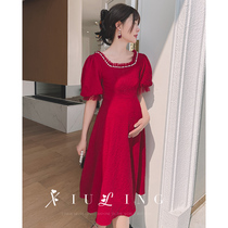 Pregnant woman toast with summer bride big code gown with dress wedding engagement normally can be worn with red lace nails