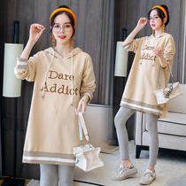 Pregnant womens spring and autumn suits out of fashion tops Womens 2021 T-shirt Western style long-sleeved spring sweater medium-long section
