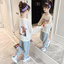 Girls Spring Gas 2022 new childrens red spring suit in the big childrens sports two - piece sets