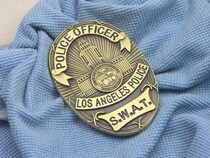 Los Angeles LAPD SWAT Metal Badge COS Badge with Badge Morale Badge