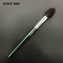 High-light brush a bristle with a blush brush of fires soft animal hair blush brush with high light brush wool