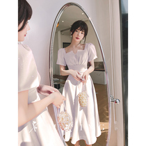 White small evening gown woman summer engagement collar certificate of registration Lions dress big code Fat mm normal can be worn in French style square collar