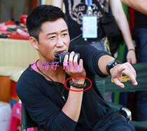 Wolf 2 Wu Jing with the same umbrella rope braided tactical bracelet to send male and female couples birthday gifts escape emergency bracelet