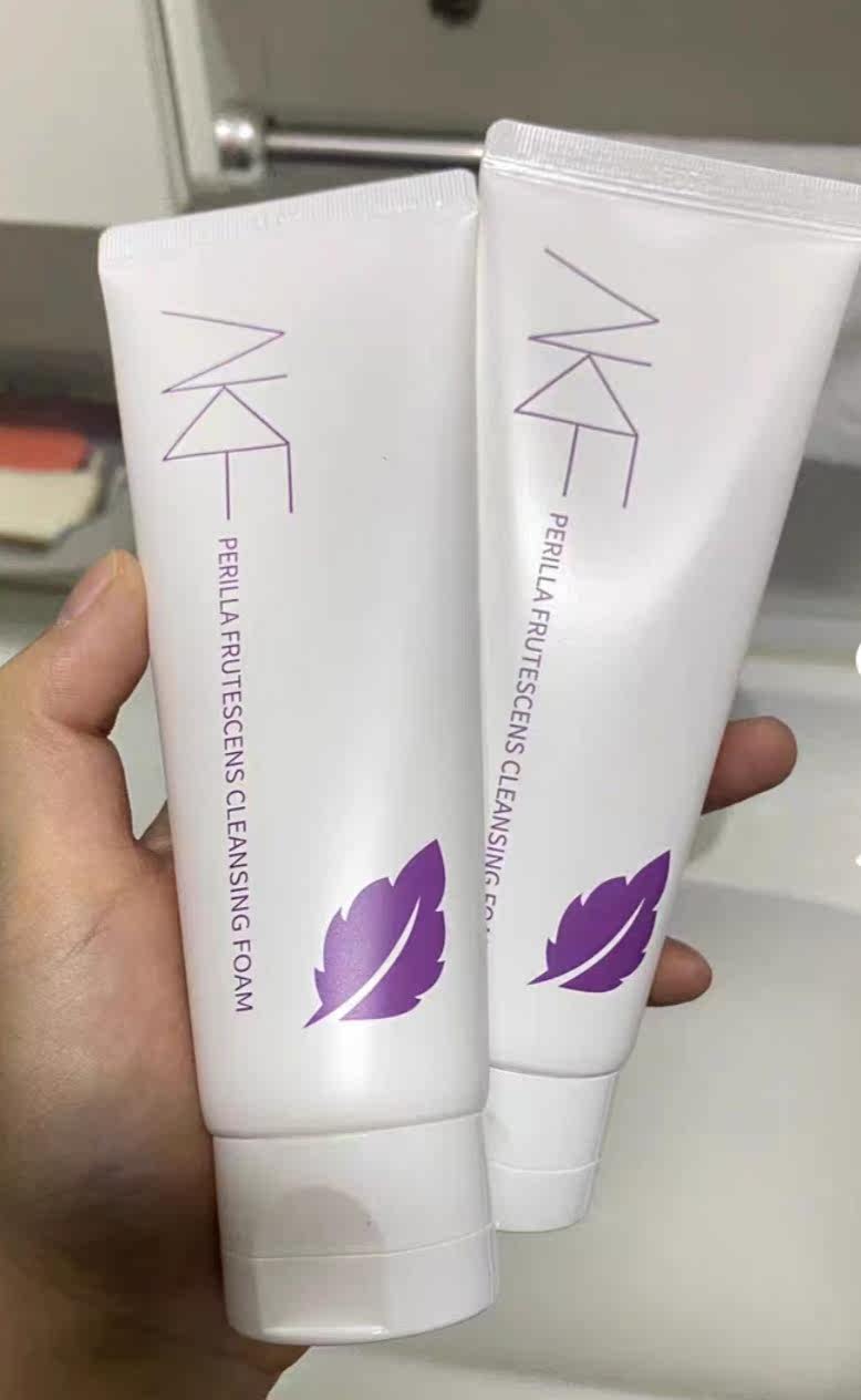 谁用过akf洗面奶氨基酸洁面？体验反馈！！！
