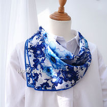 Blue and white porcelain silk small square towel mulberry silk scarf Hangzhou silk Chinese style silk scarf to give foreigners small gifts