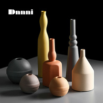 Dnnni Nordic light luxury Morandi ceramic vase flower arrangement Living room decoration Designer handmade decoration flower device