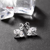 Dela jewelry 925 silver needle simple temperament earrings female 2021 New Tide sleep without picking ear studs