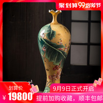 Dehua provincial master Zhuang Xiaoyang white porcelain handmade vase under glaze gold hand-painted home furnishings high-grade collectibles
