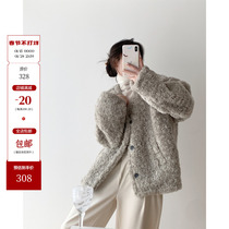 ICTS Hoarse love words blown away by the wind Green-toned gray lazy lamb wool shape warm and wind-resistant coat