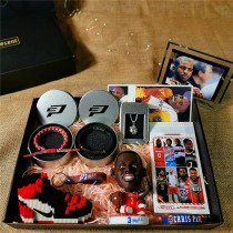 Handling souvenirs Chris Paul gives student day gifts practical meaning