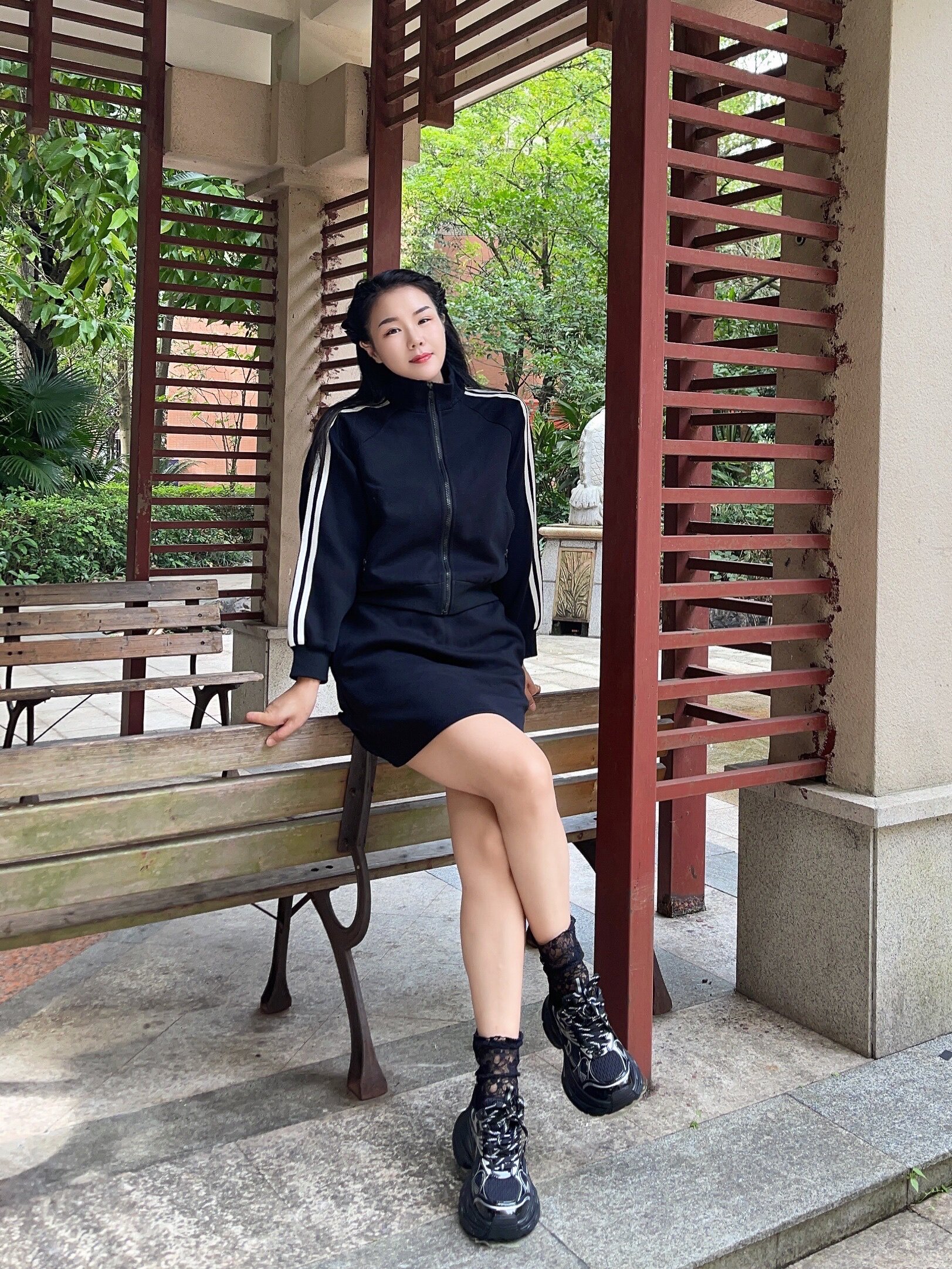 迪丽热巴同款骆驼银月老爹鞋 厚底增高拉长比例 银色系未来感十足