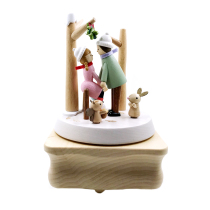 Taiwan jeancard Music box Music box Couple wedding gift Childrens Day Girlfriend Forest live real wood fun