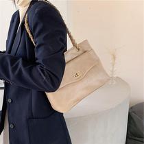 European station large capacity women's bag leather 2021 new casual Joker shoulder bag fashion simple chain messenger bag