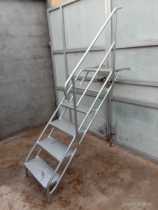  Stairs steps iron strong stepping steps stepping steps ladder strong iron customization