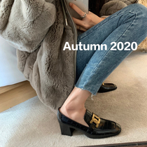 Crude heels single shoes 2021 Spring and Autumn New Retro Square head pedal middle heel high heel music Fu British small leather shoes women