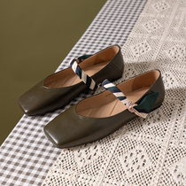 Yinman flat sole shoes women 2021 new leather a pedal Mary Jane shoes French shallow mouth small fragrant wind single shoes women