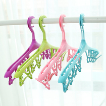 Rotatable windproof clip hanger Household hook non-slip plastic drying rack Underwear socks drying rack Multi-clip clothespins