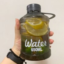  Mini small water gun creative mineral water bottle Mini bucket Plastic cup summer female student portable large capacity kettle