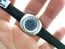 1972 Tibetan blue dial Oval all-steel machinery Swiss Womens Watch cal 485 movement