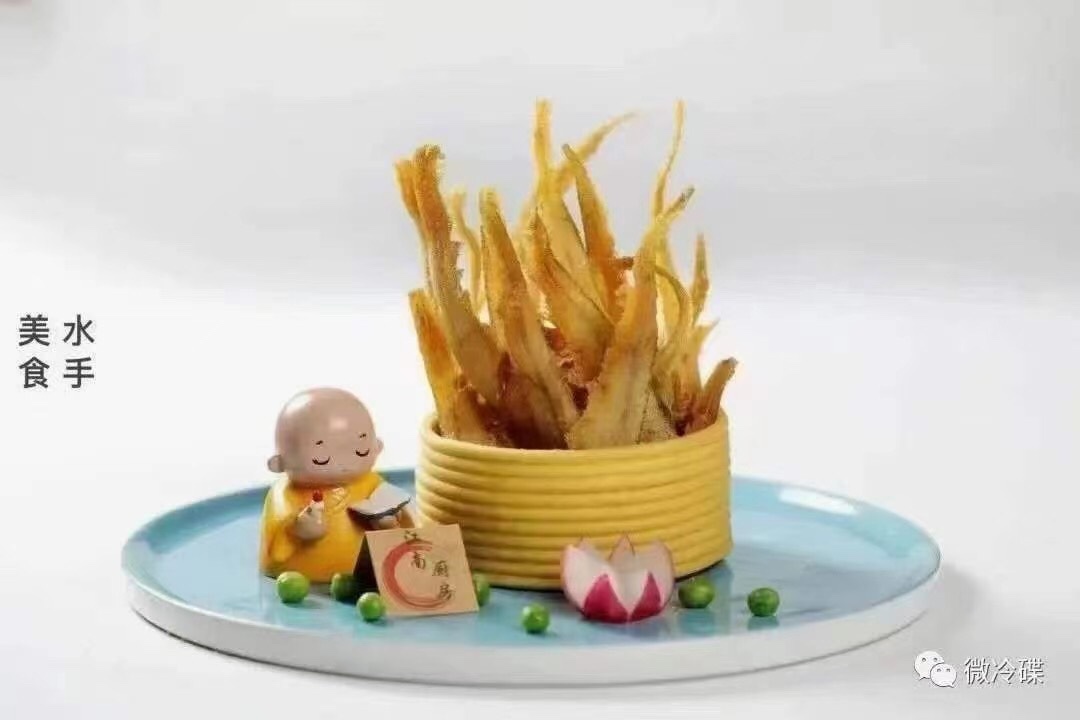 Net Red Artistic Conception Decorative Noodles Shunfeng A 60-piece Plate Decorative Hotel Noodles Banquet Noodles