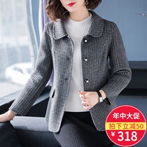 Anti-season double-sided cashmere coat female little man 2021 spring and Autumn new temperament middle-aged short plaid wool coat