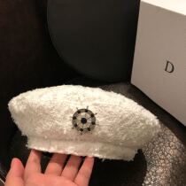 Beret female autumn and winter Korean version of the Japanese wild wool bud hat British winter net red painter hat