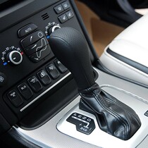 Old Volvo XC90 gear handle set car leather gear set hanging gear set gear lever set gear set interior modification