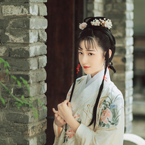 Chi Xia Jinlings past events: the original improvement of the grass the original improvement of the Hanfu Ming system the collar pipa sleeve pleated skirt Xiangyun