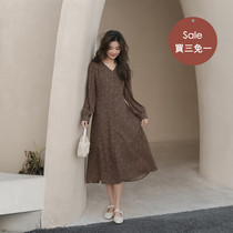 Buy the Three-Free-One Little Spring Night Law Wind Beauty Broken Flowers Tandem Dress Lady Spring Retro Vintage V Collar Skirt 2022 New