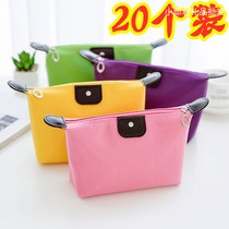 20 dumplings cosmetic bags are used to deliver small gifts for girls daily from Yiwu small commodities