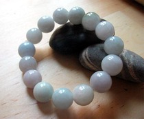 A cargo jade ball bracelet