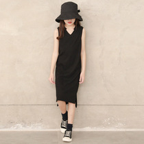 Girls V collar temperament Even dress 2022 Summer brief black open fork elastic display slim vest skirt over knee long skirt